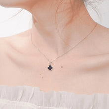สร้อยคอผู้หญิง LAMY Black Onyx Flower Silver Necklace รุ่น 6392SV